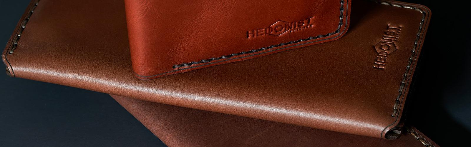 Handmade Leather Luggage Tags crafted to add sophistication to your travel essentials.