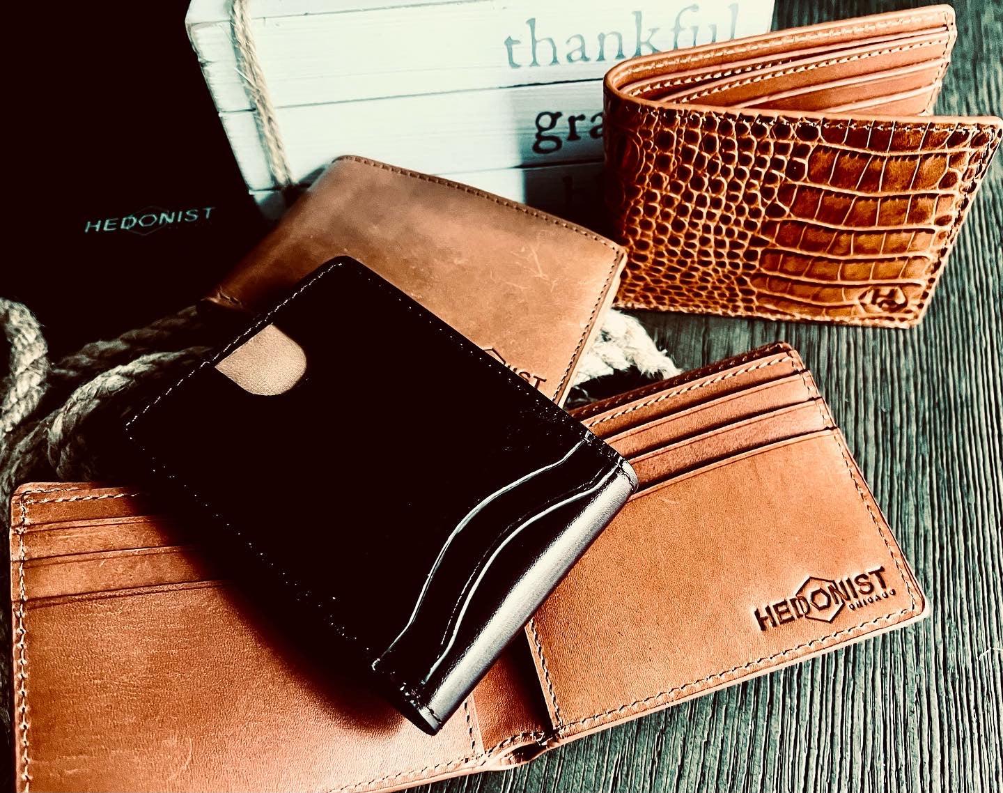 Men's Ultra Slim Leather Wallets for minimal carry, crafted from durable premium leather.