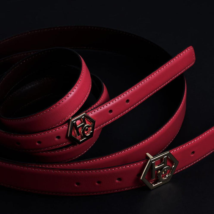 Side view on women's reversible design leather belt - pink - Hedonist Chicago - close-up view