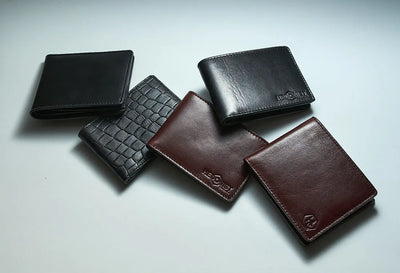 Thin Wallet vs Regular Wallet: How Thickness Changes Everyday Carry