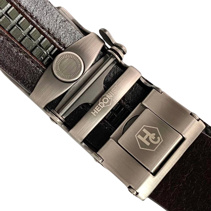 Dark brown croco leather ratchet belt with gunmetal frame buckle, buckle close-up