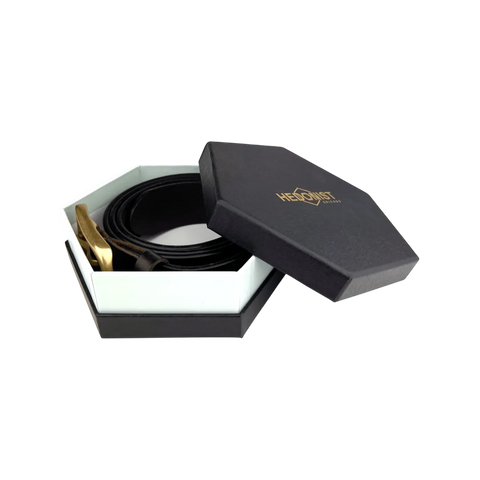 Dark brown leather belt with buckle, presented in gift box