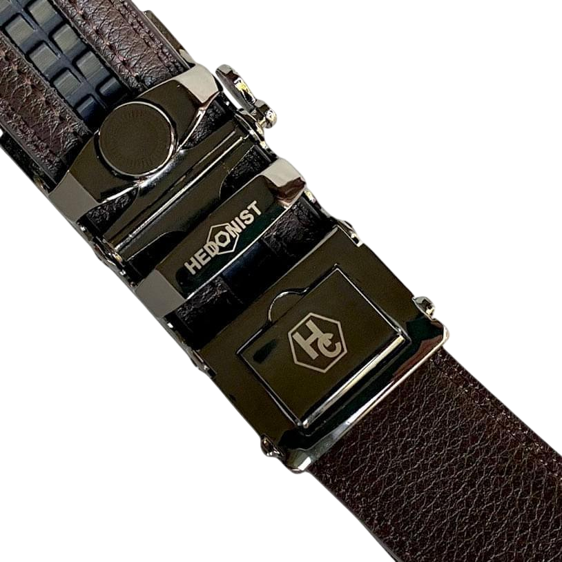 Dark brown leather dress ratchet belt with saffiano effect buckle, hardware close-up