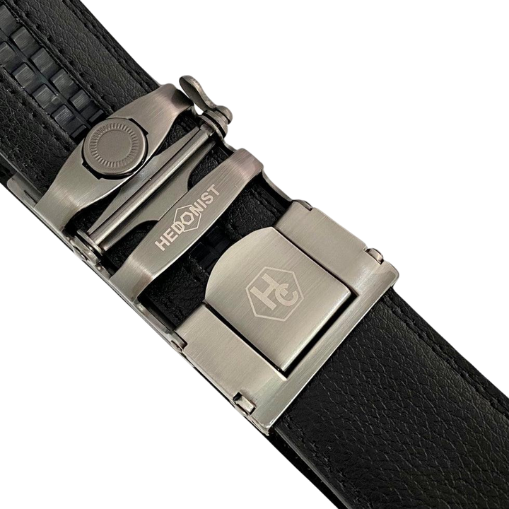 Black Automatic belt buckle 1.38" , hardware close-up, for ratchet leather belts by Hedonist Chicago