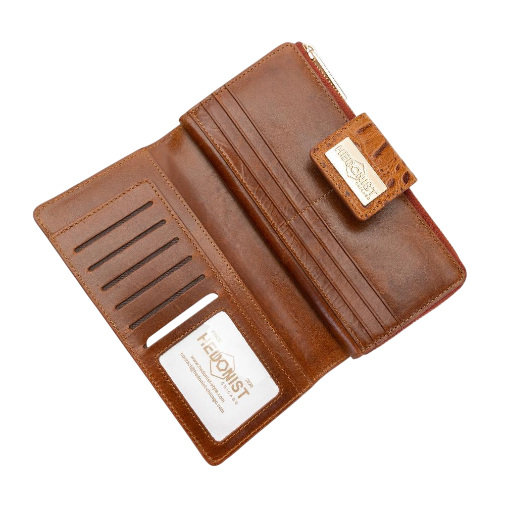 Hedonist Chicago brick passport case in brick, travel cover, full grain leather, detail view