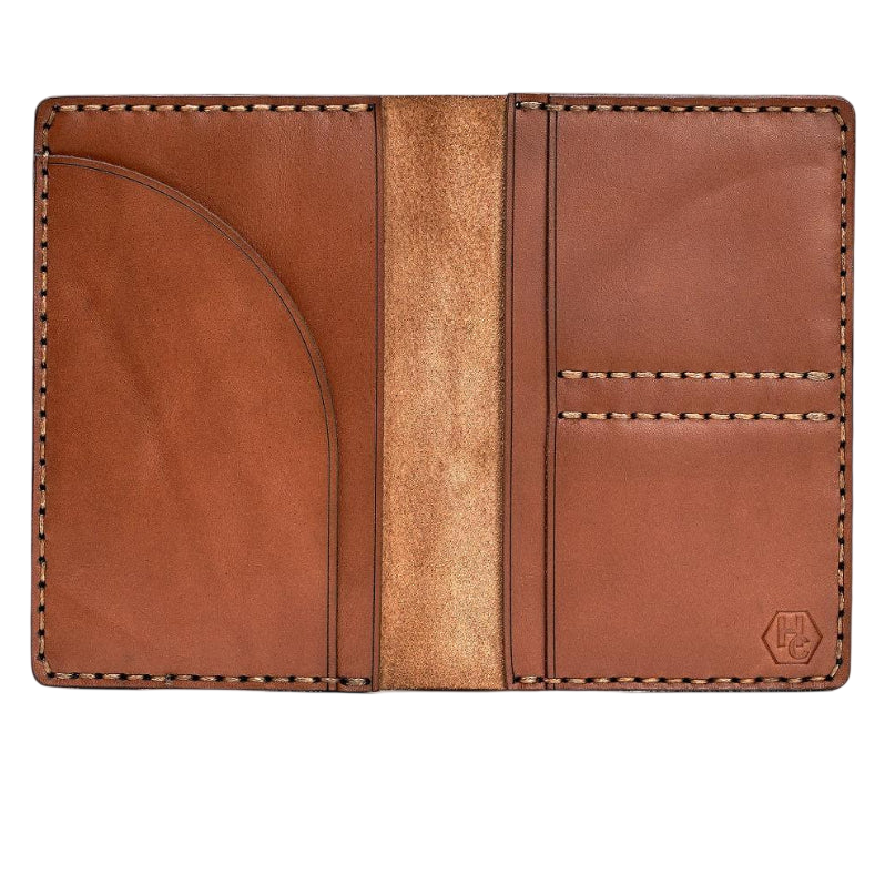 Hedonist Chicago light mahogany passport case in light mahogany, travel cover, full grain leather, detail view