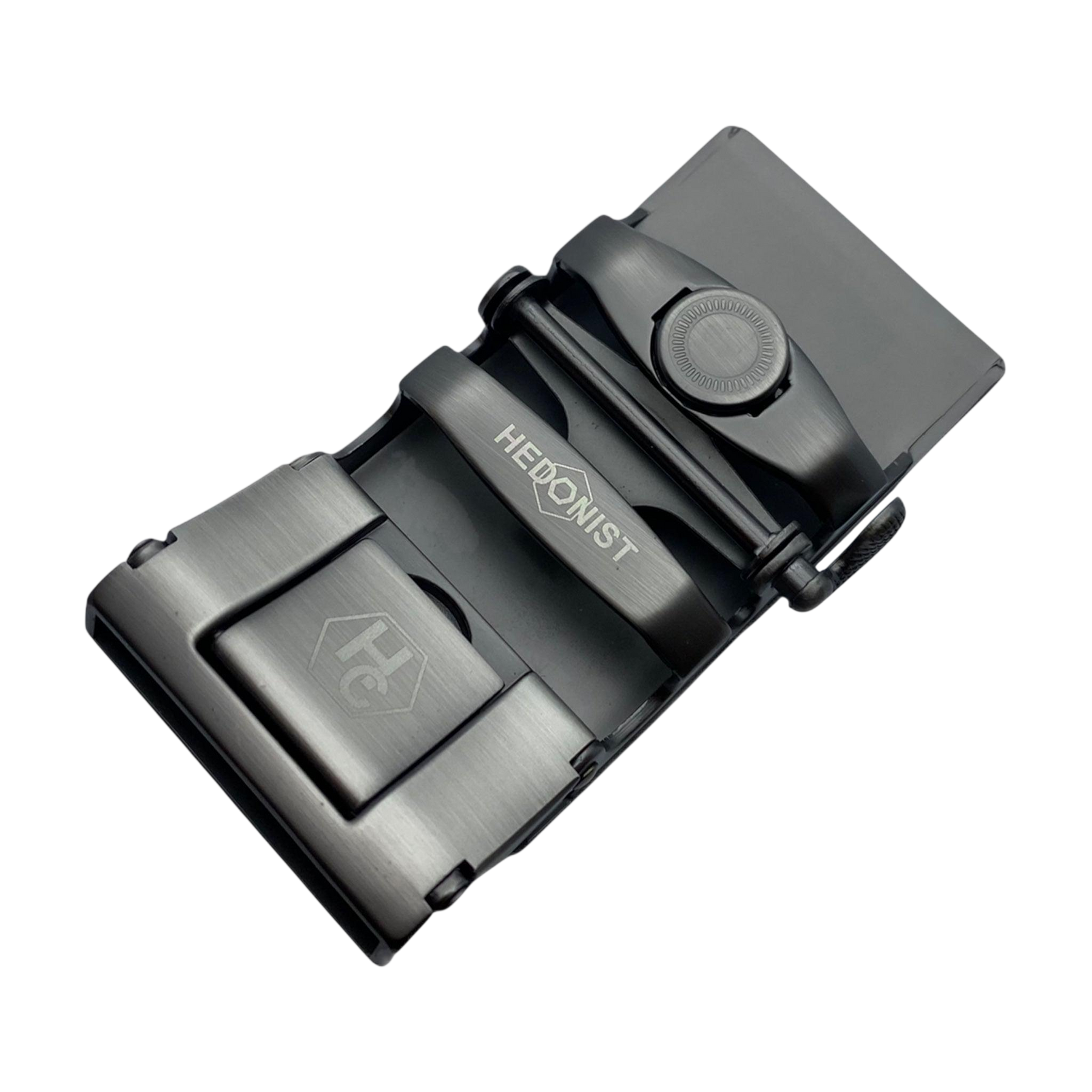 Plate curved steel ratchet buckle 1.38 inch back locking detail | Hedonist Chicago