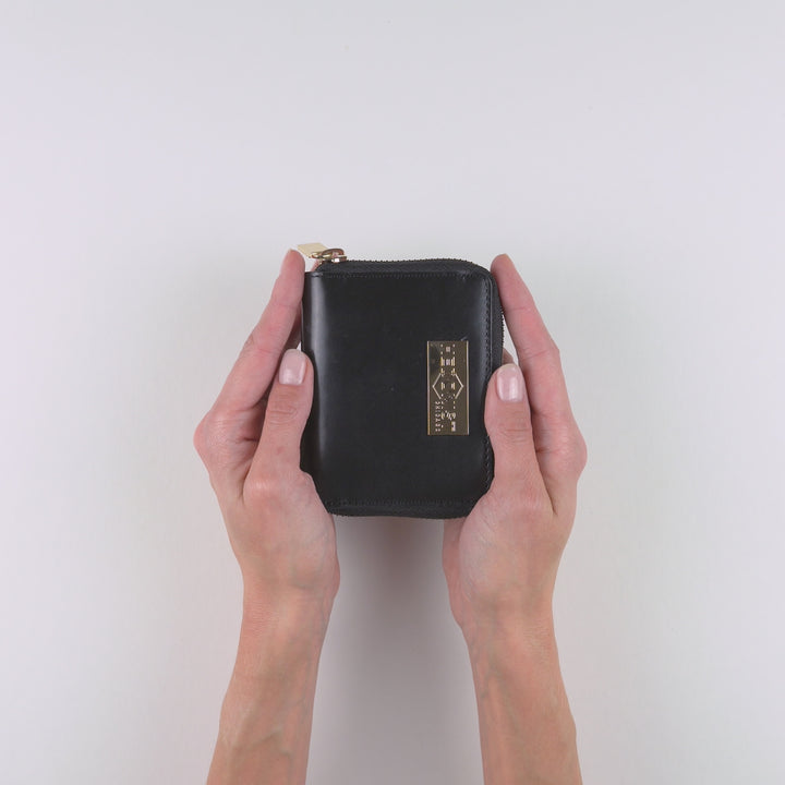 Black Zip Small Women Wallet Video | Hedonist Chicago