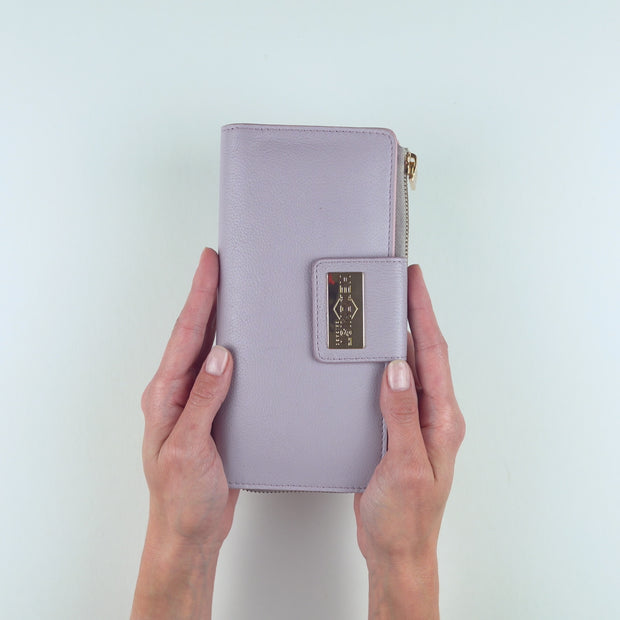 新品未使用品　LUXURY MATERIAL HERITAGE WALLET 小物 LUXURY MATERIAL HERITAGE WALLET cthy LUXURY MATERIAL