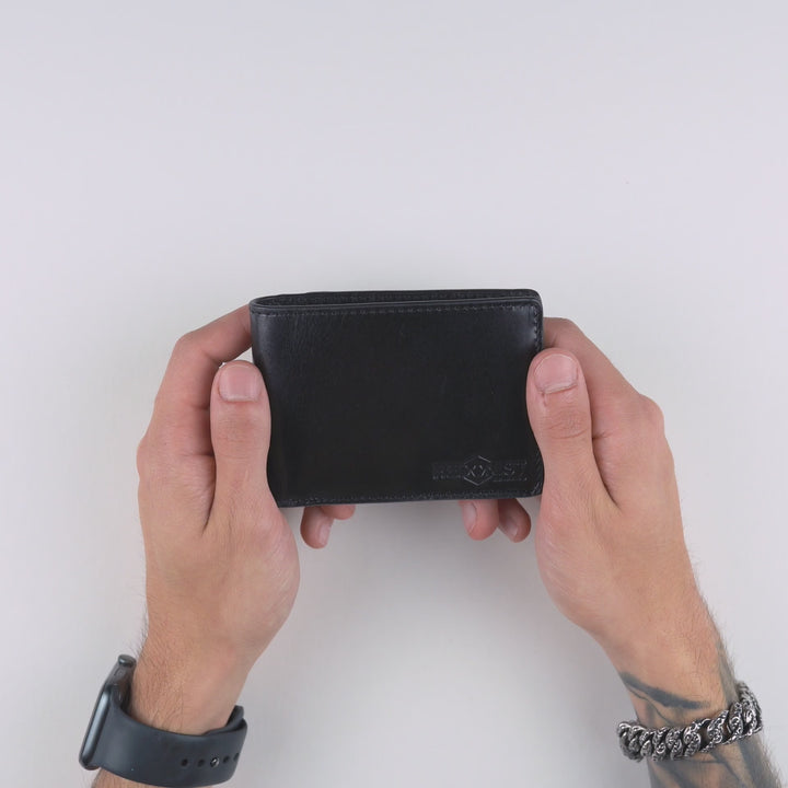 Ultra Slim Bifold Wallet Black