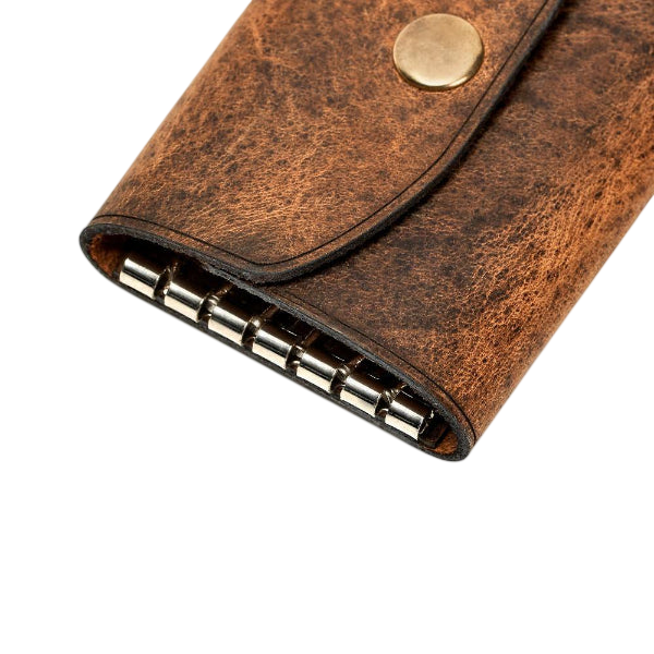 Hedonist Chicago tan key holder in tan, slim profile, full grain leather, close view
