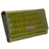 Women’s Large Green Trifold Leather Wallet - Elegant Luxury Style